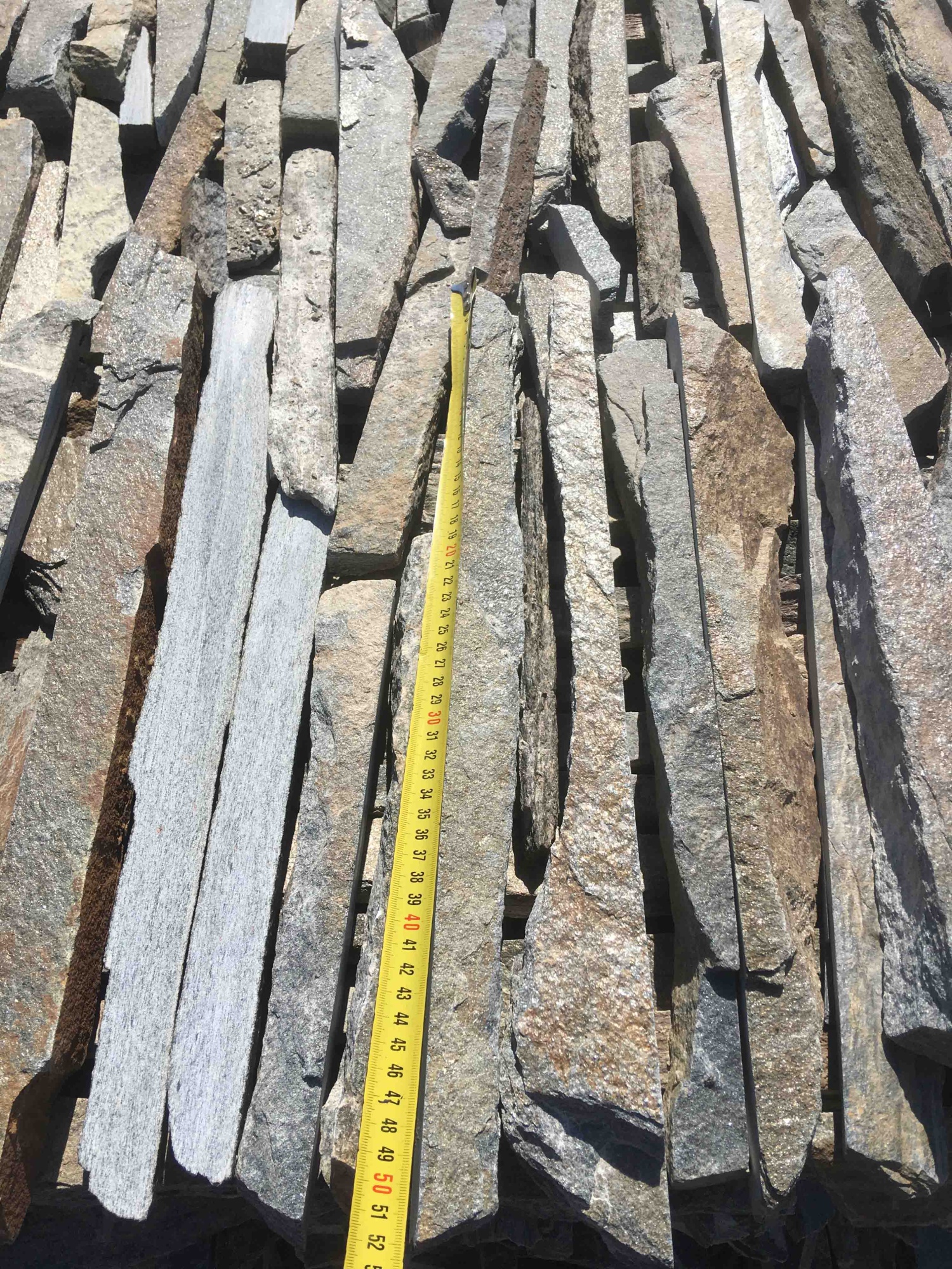 Горбушка златолит мультиколор для облицовки купить в Трёхгорном