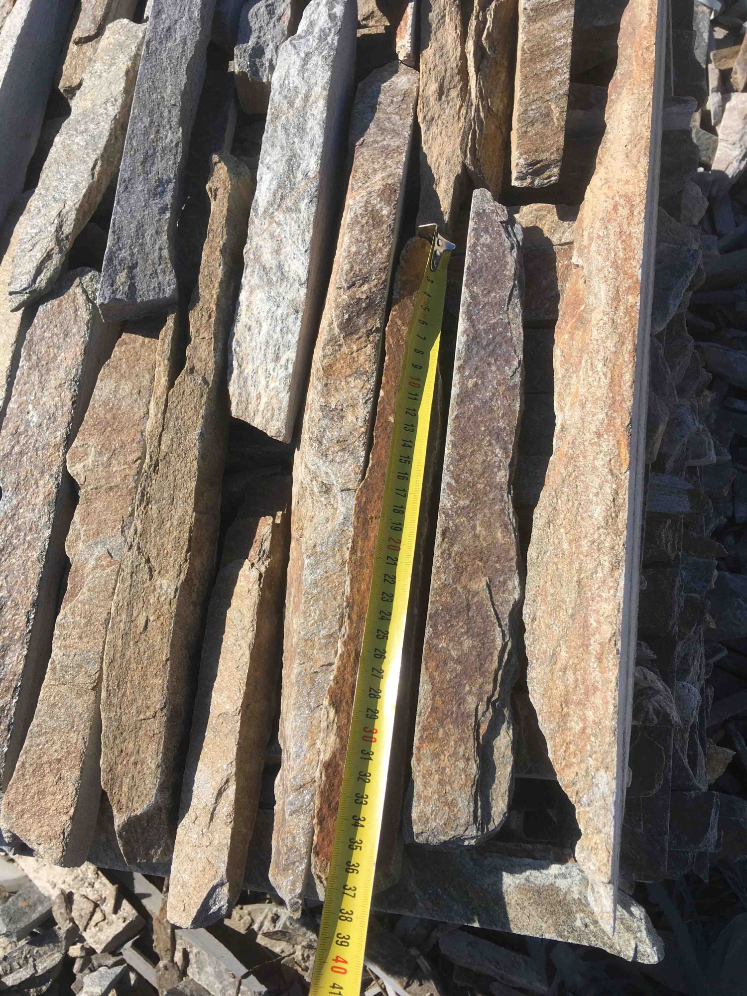 Горбушка златолит мультиколор для облицовки купить в Трёхгорном