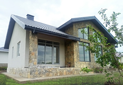 Плитняк златолит Уральский  для фасада купить в Трёхгорном