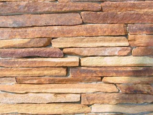 Горбушка златолит золотистый для облицовки купить в Трёхгорном